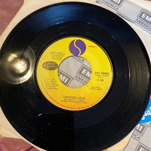 45 RPM vinyl record 1981 - “Tainted Love” Edward C Cobb - Picture 2 of 5